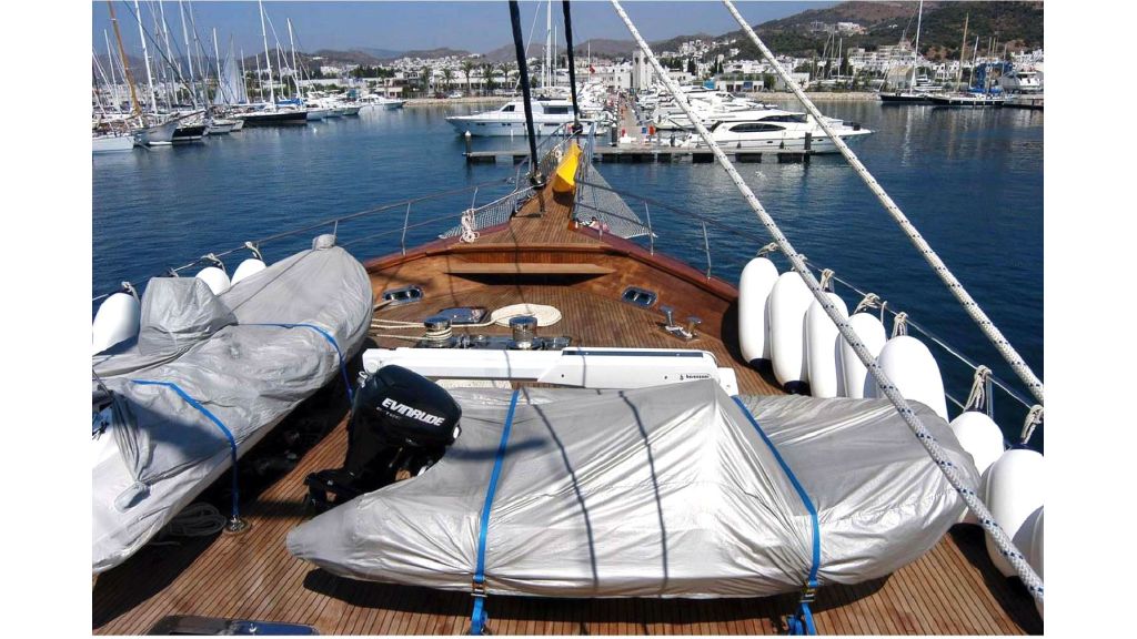 Sea Dream Luxury Motor Sailor (9)