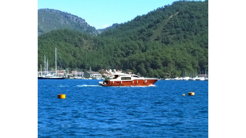 Ferretti Altura Motor Yacht (12)