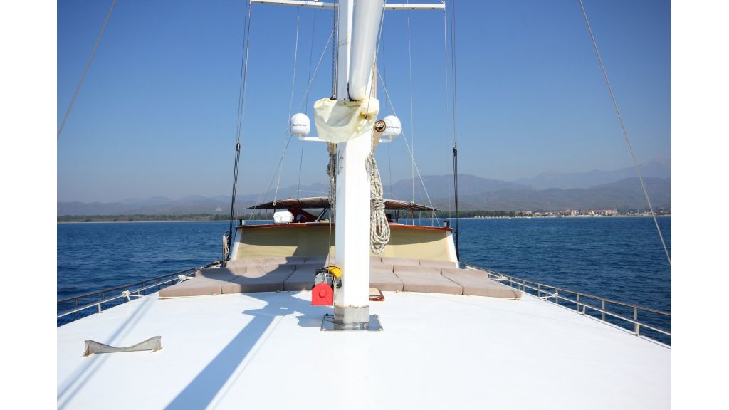 classic-sailing-gulet (16)