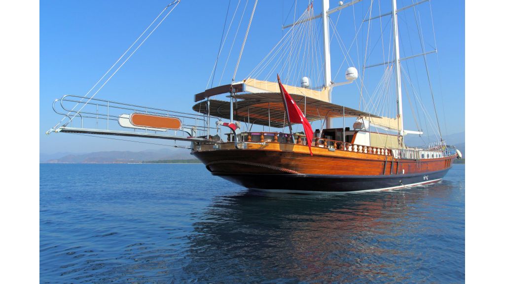 classic-sailing-gulet (4)