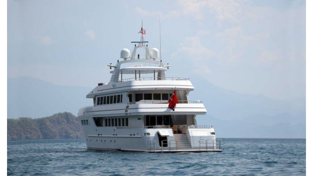 luxury-expedition-super-yacht (31)