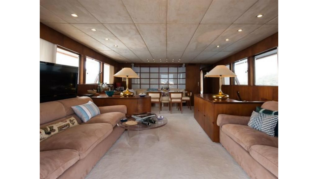 1984 Classic Motoryacht For Sale (21)