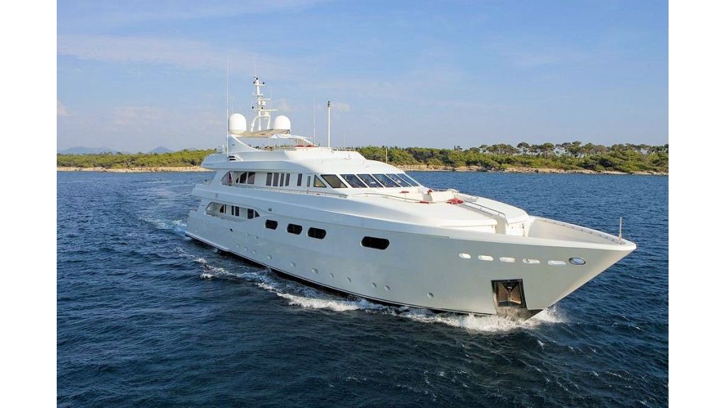 Motor Yacht Aktobe Cruising-master