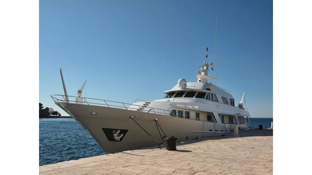 Motor Yacht Intuition Lady (21)