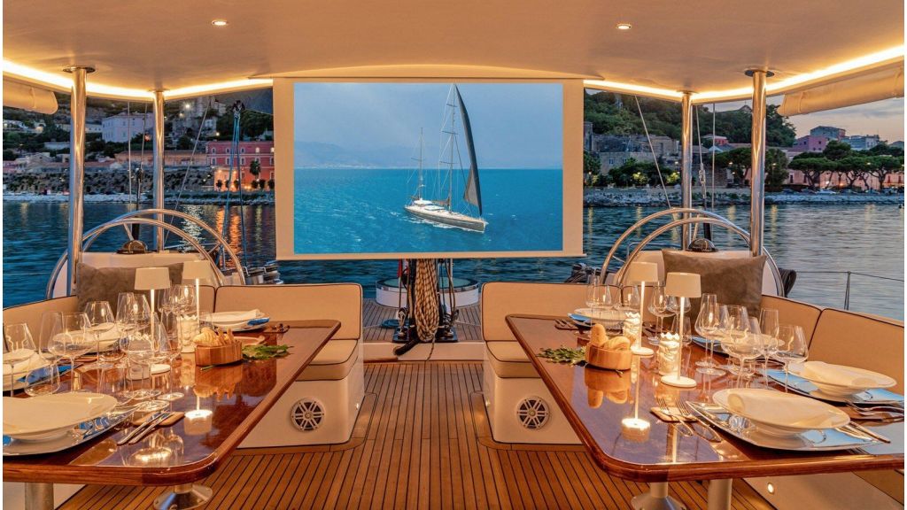 Ashleyrose110 Sailing Yacht (12)