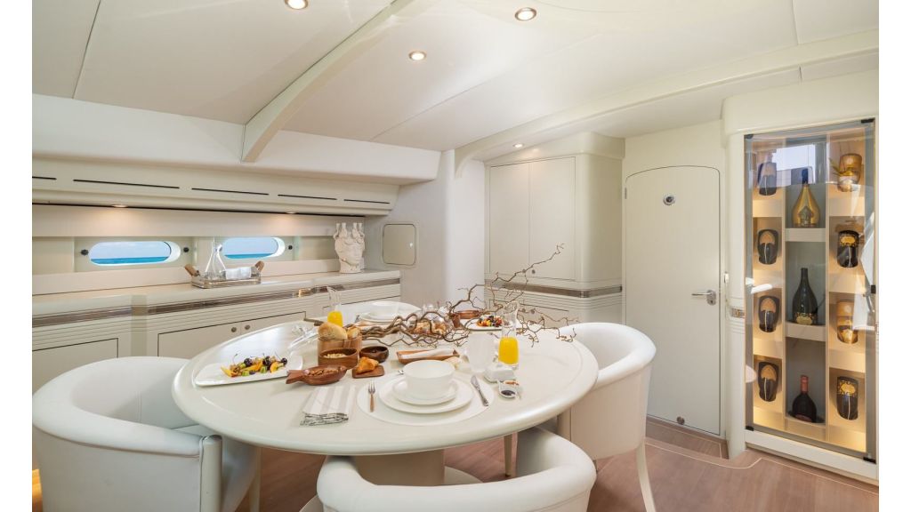 Ashleyrose110 Sailing Yacht (38)