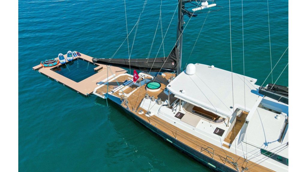 Ashleyrose110 Sailing Yacht (8)