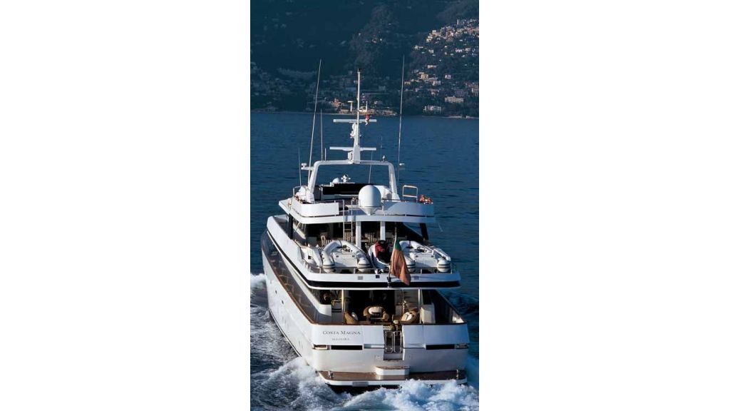Motor Yacht Costa Magna (8)