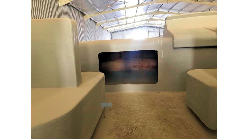 Epoxy Laminated Motoryacht (46)