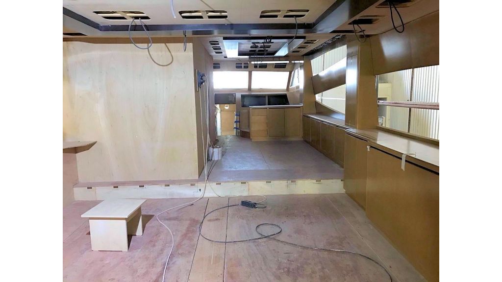 Epoxy Laminated Motoryacht (58)