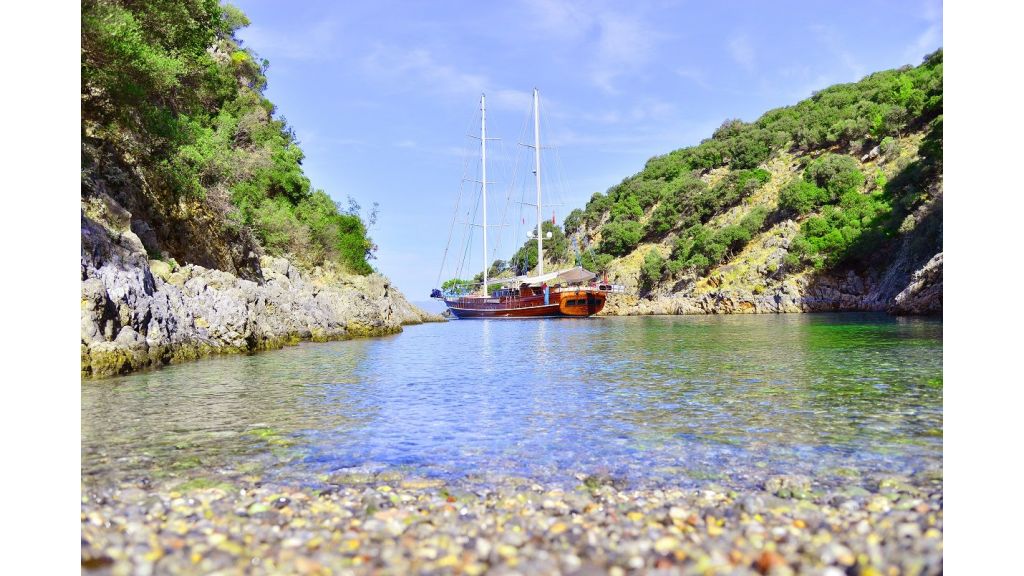 Lycian Queen bay