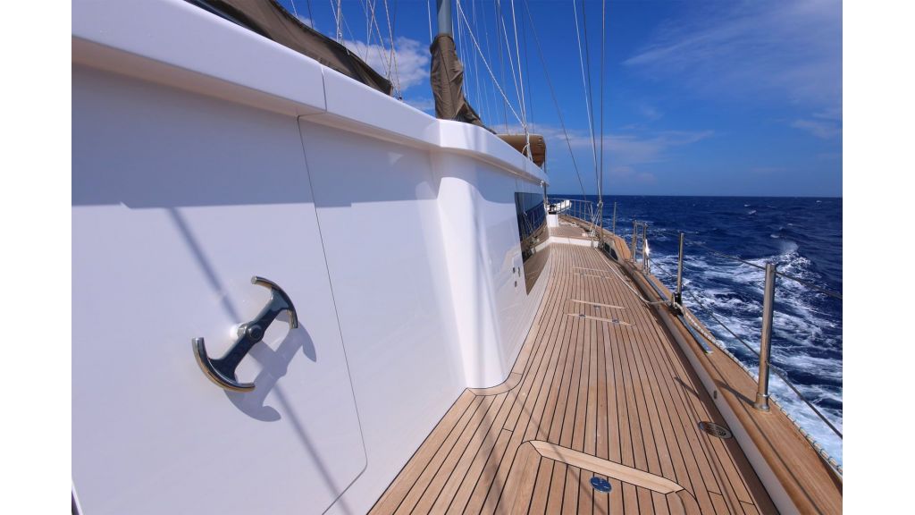 Steel Aluminium Sailing Yacht (9)