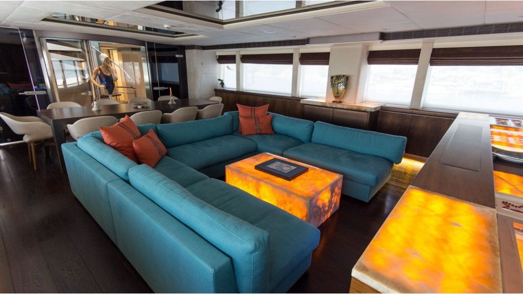 38m Motor Yacht (33)