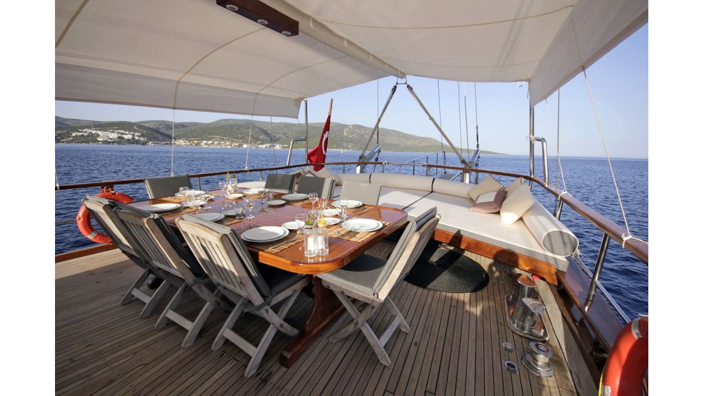 Five Cabins Transom Gulet