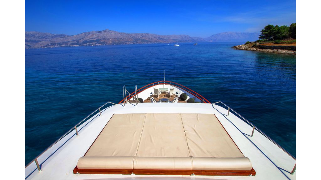 Korab Motoryacht Charter Croatia (17)