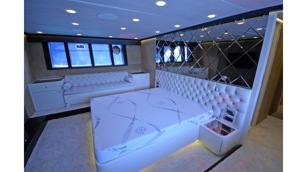 Richa 82 Motor Yacht (22)