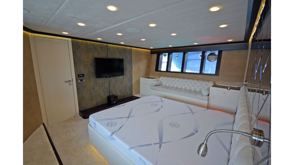 Richa 82 Motor Yacht (28)