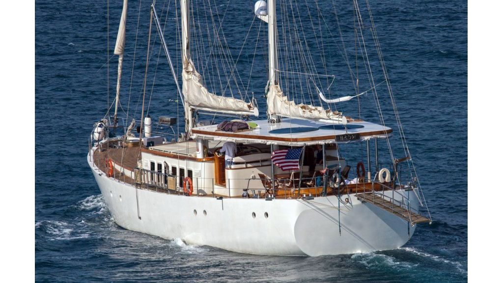 Steel Hull Motorsailer (19)