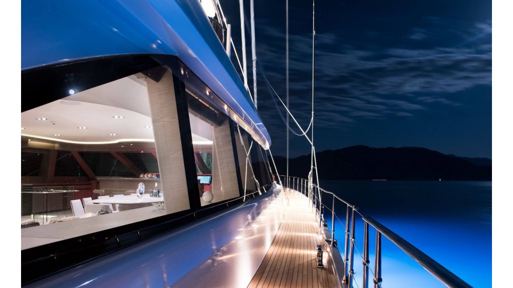 All About U 2 Sailing Yacht (15)
