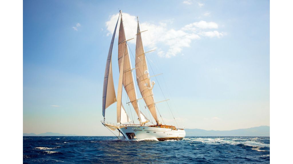 Zanziba luxuey sailing yacht (30)