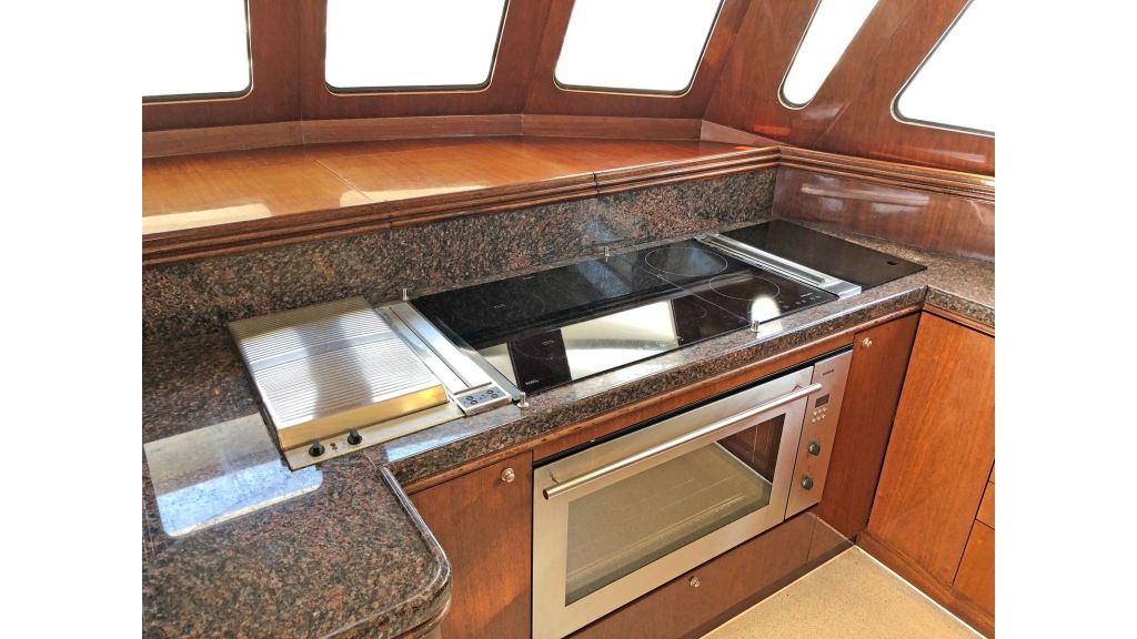 Vitters 100 Motor Yacht (17)