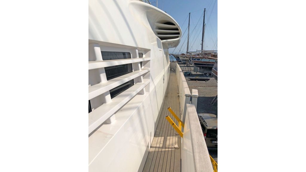 Vitters 100 Motor Yacht (83)