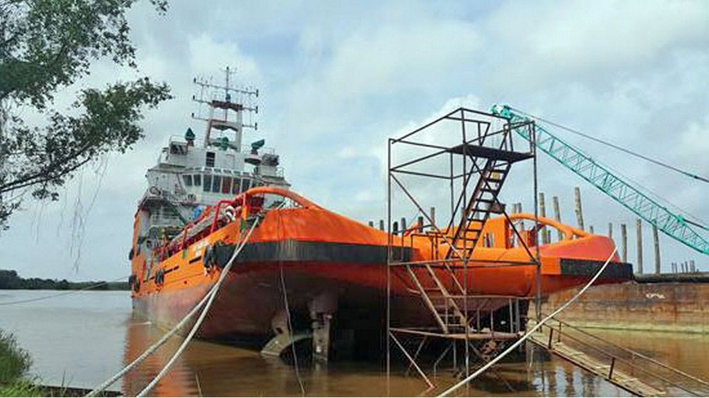 65 M newly built supply Tug (6)