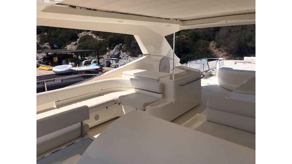 Ferretti 881 For Sale (11)