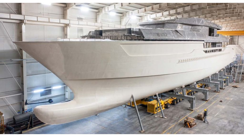0m-mega-yacht-for-sale (13)