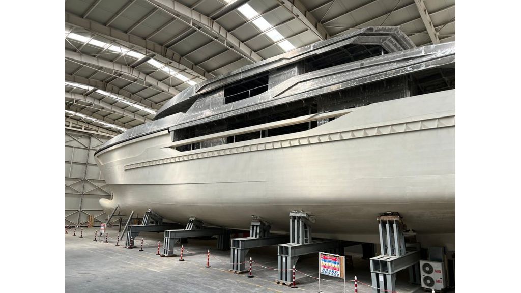 60m-mega-yacht-for-sale (17)
