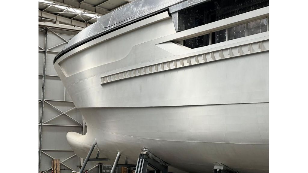 60m-mega-yacht-for-sale (60)