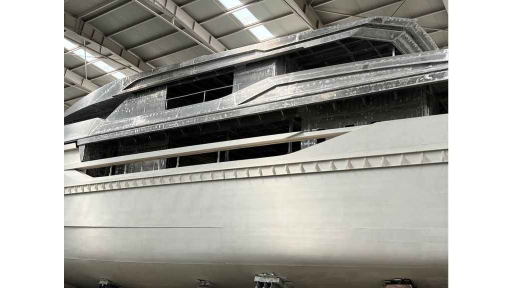 60m-mega-yacht-for-sale (9)