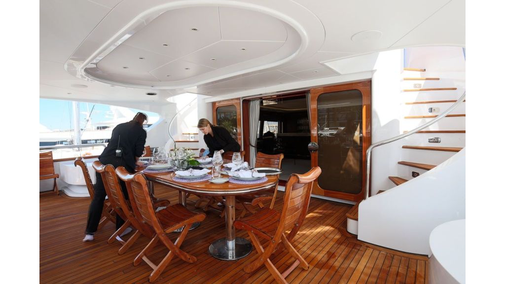 Luxury motor yacht Il Sole (53)