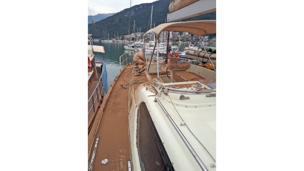 Luxury 2 Cabins Sailing Yacht (33)