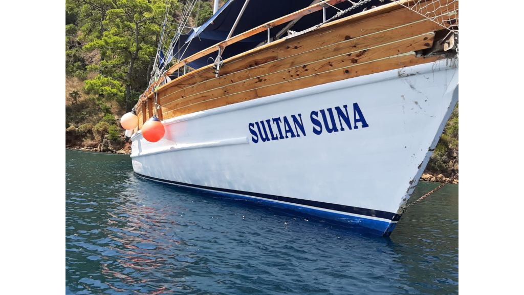 Sultan Suna Gulet (15)