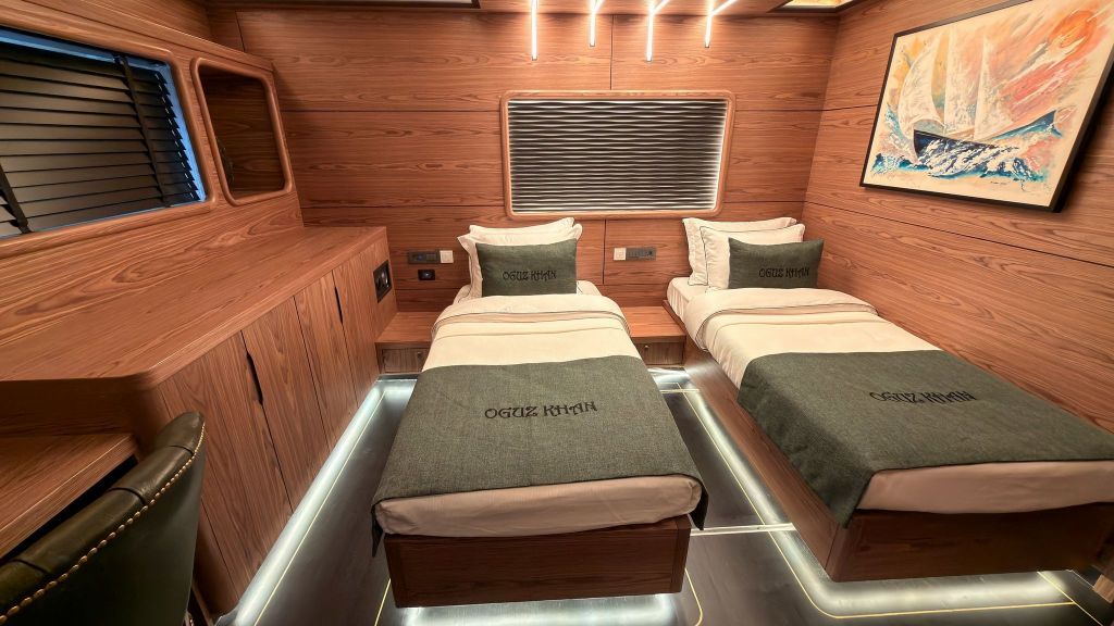 50m Steel Sailing Yacht (560)