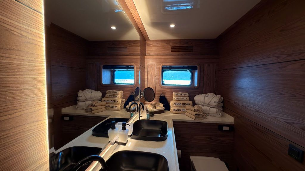 50m Steel Sailing Yacht (562)