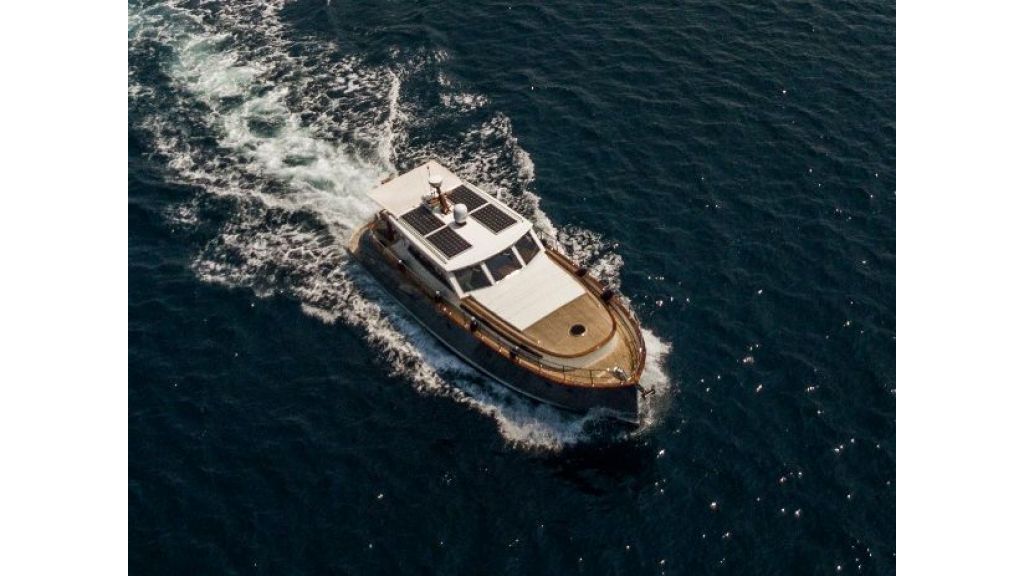 Custom Built Luxury 48 feet Lobster (2)