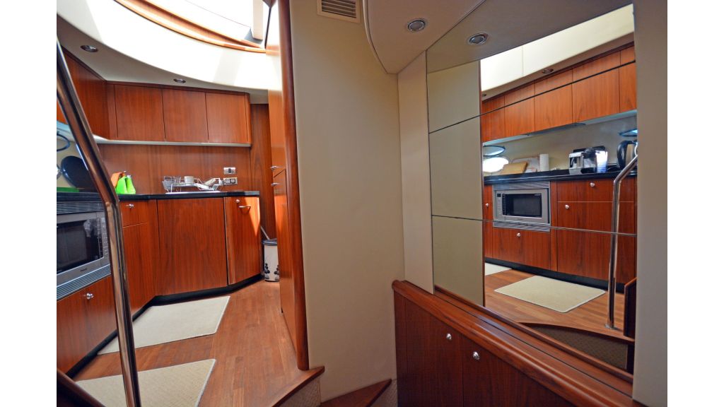 Sunseeker Manhattan 60 For Sale (15)