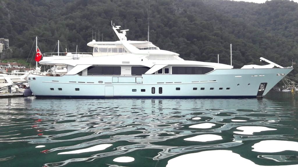 33m Benetti Sail Division,
