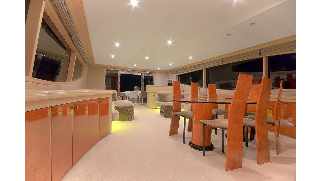 Blanco Luxury Motor Yacht (44)