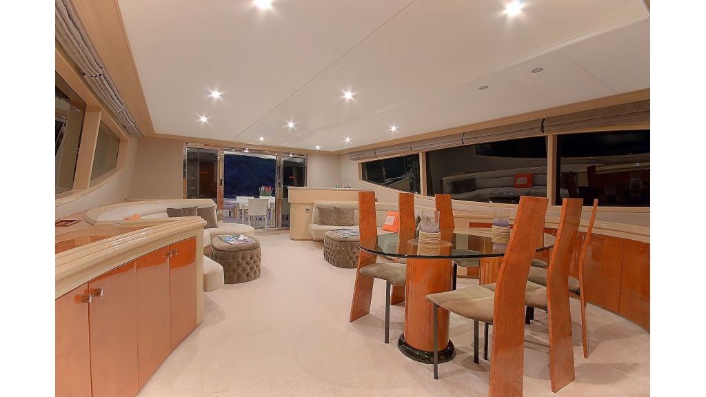 Blanco Luxury Motor Yacht (58)