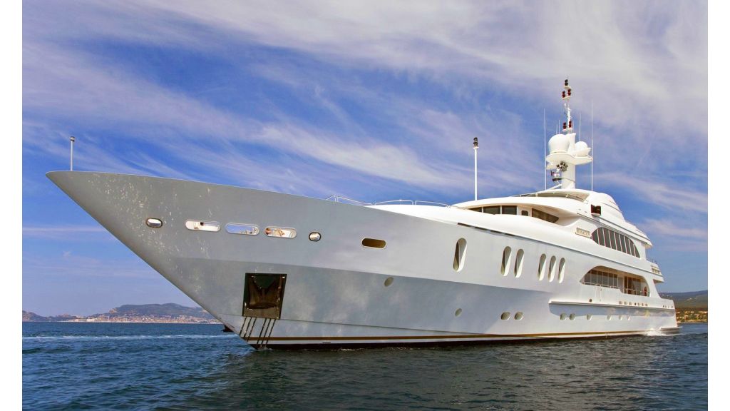 Luxury 50m Aluminum Yacht (4)
