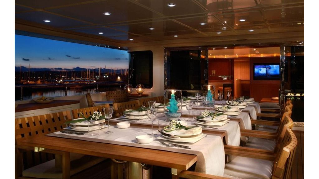 Luxury Yacht Rubeccan (28)