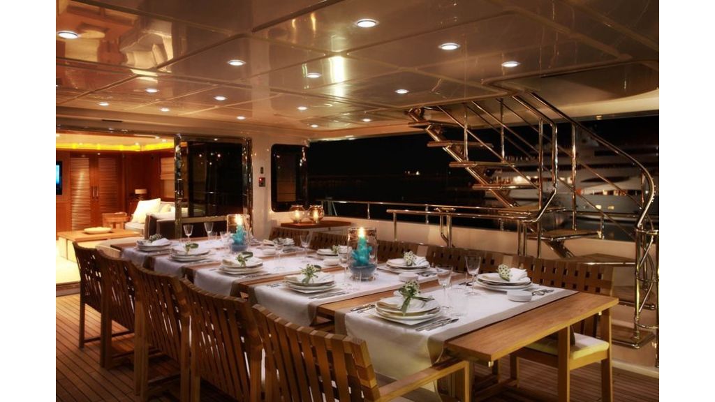 Luxury Yacht Rubeccan (30)