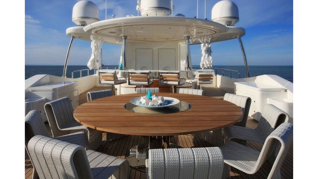 Luxury Yacht Rubeccan (35)