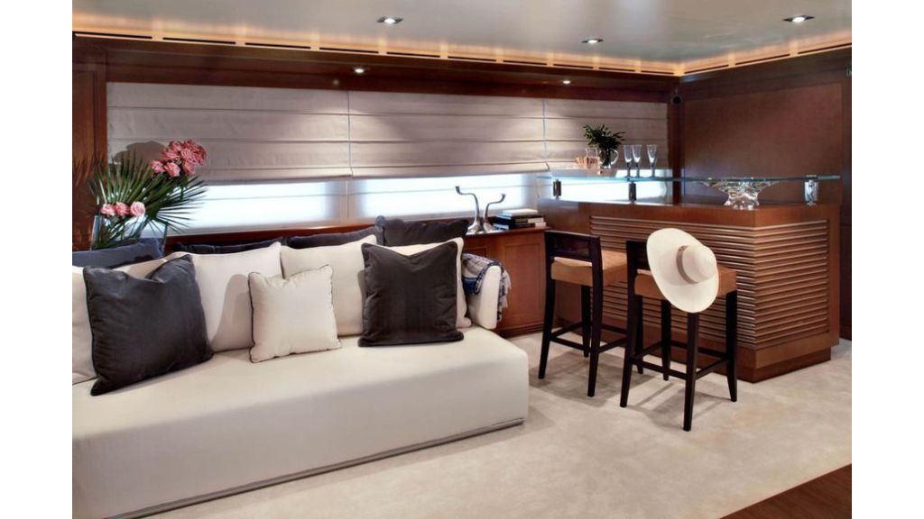 Luxury Yacht Rubeccan (54)