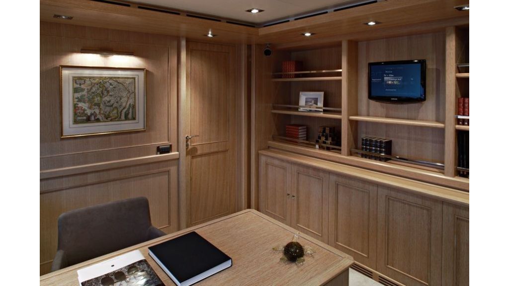 Luxury Yacht Rubeccan (61)