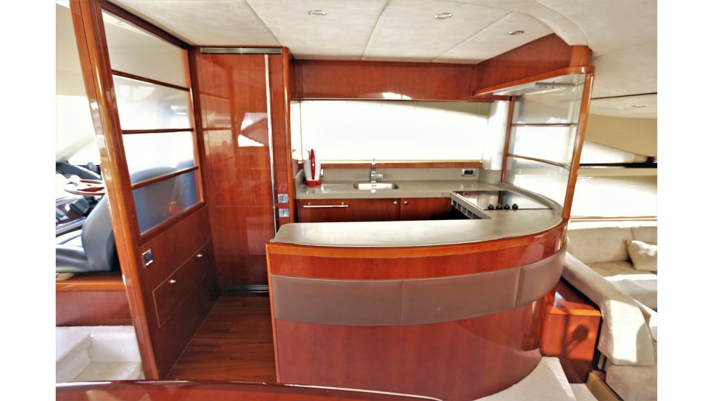 Motor Yacht Dolce Vita (22)