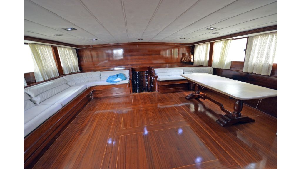 5 Cabins Transom Gulet (29)